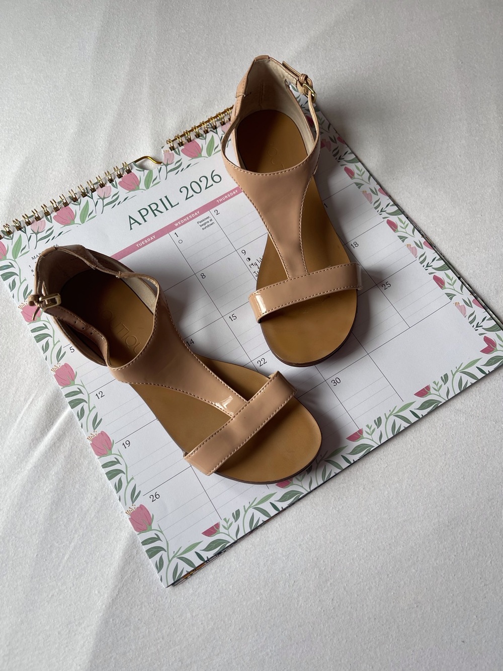 Women’s Nude Leather Flat Sandals with Pink Magenta Soles